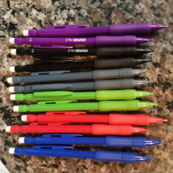 Staples lot of 4 each 12 count #2 mechanical pencils medium 0.7 mm gripped color - Picture 3 of 4